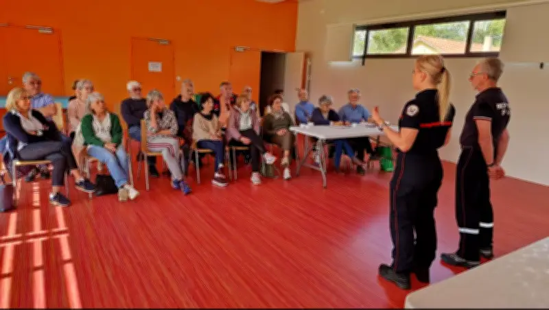 Roquefort 47 forme ses habitants aux gestes de premiers secours avec des pompiers