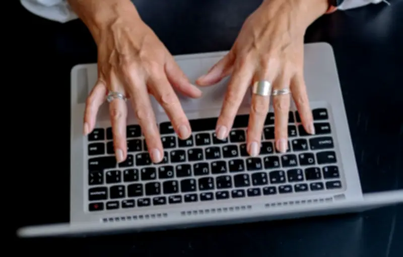 Réputation IA : guide pour évaluer et optimiser votre visibilité