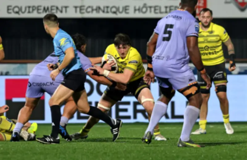 Rugby Pro D2 : Mont-de-Marsan s'incline à Aix-en-Provence et perd du terrain dans la course au maintien