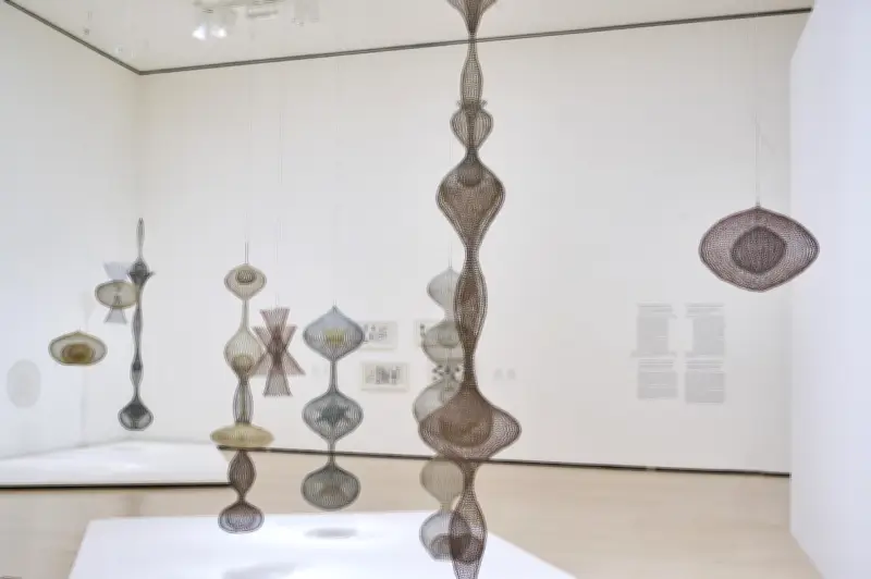 Ruth Asawa : une rétrospective au Guggenheim Bilbao célèbre l'artiste nippo-américaine