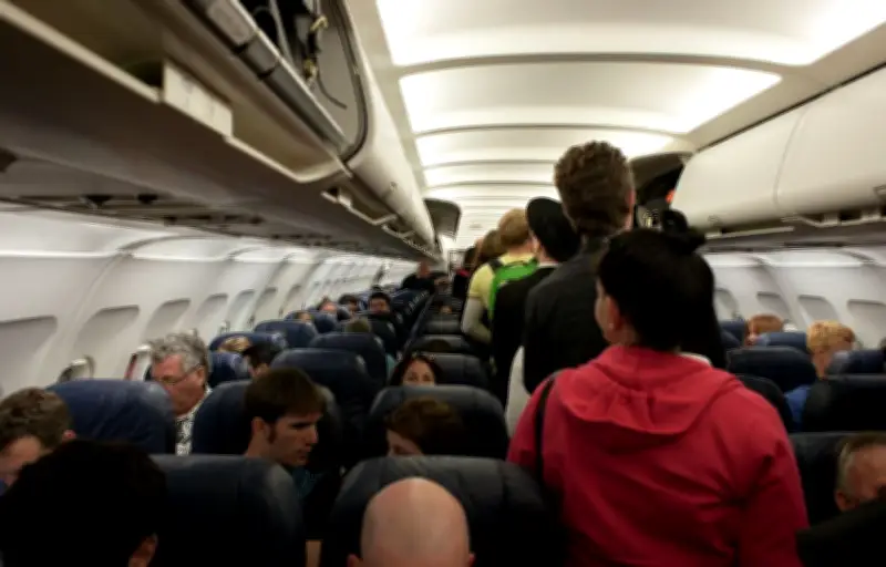 Sac à dos cabine VMIKIV à 38,92 € : l'allié low-cost pour voyager léger