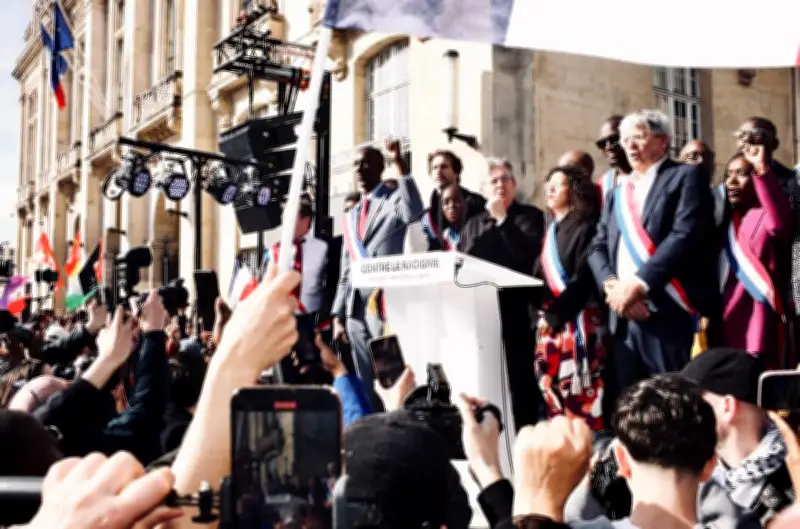 À Saint-Denis, un rassemblement dénonce le racisme décomplexé subi depuis des années