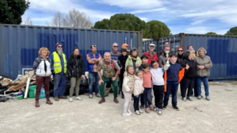 Saint-Geniès-de-Malgoirès : une mobilisation citoyenne pour un nettoyage printanier réussi