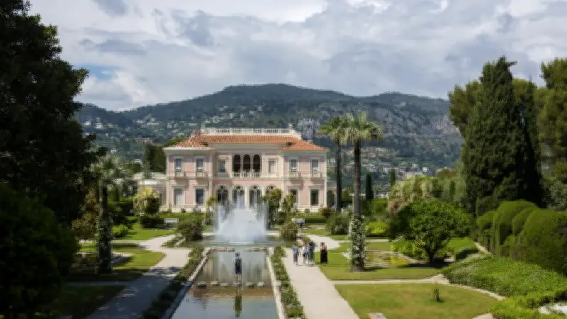Saint-Jean-Cap-Ferrat, commune la plus chère de France à 18 100 €/m²