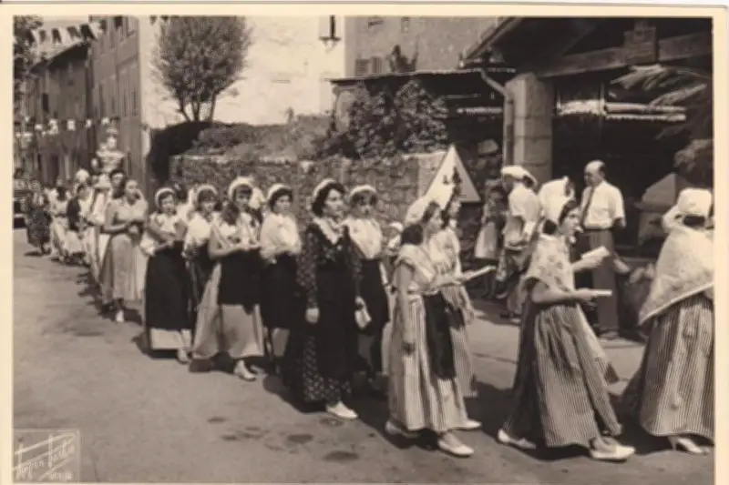 Saint-Marc au Plan de Grasse : traditions et 50 ans de Lei Baisso Luserno