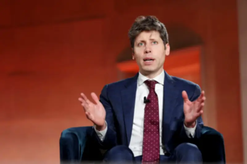 Sam Altman d'OpenAI reprend les thèses de la gauche radicale pour justifier l'accélération de l'IA