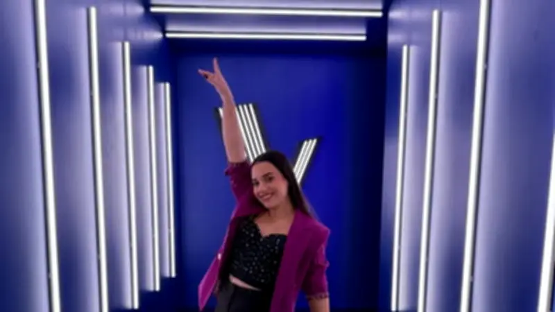 Sarah Castello, la chanteuse de Saint-Thibéry, s'apprête à briller dans The Voice