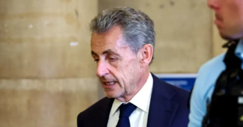 Sarkozy à la Santé : du plomb en or et un best-seller inattendu