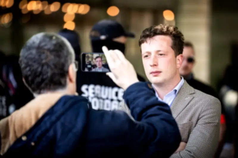 À Segré-en-Anjou Bleu, l'entrée d'un néofasciste au conseil municipal suscite l'émoi