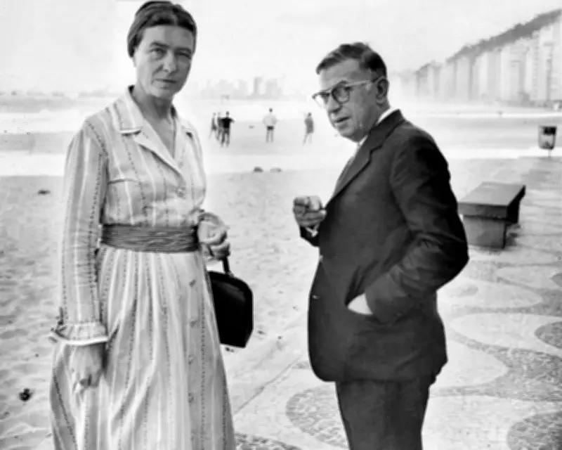 Simone de Beauvoir : Les Mémoires d'une jeune fille rangée, un manifeste d'émancipation