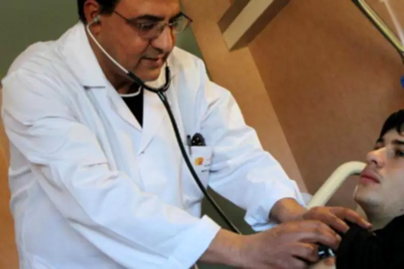 Simplification de la titularisation des médecins étrangers en France