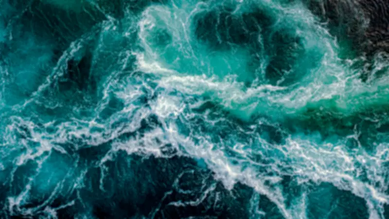 Séisme de magnitude 5,5 en Méditerranée : 25 répliques enregistrées