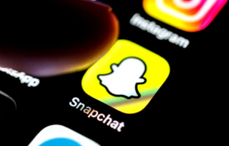 Snap Inc. licencie 1.000 salariés en invoquant l'IA, une tendance inquiétante dans la Tech