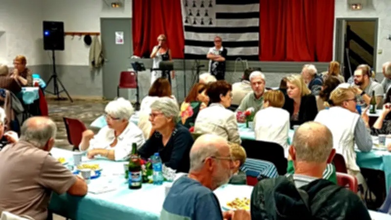 Soirée crêpes à Cers pour préparer le voyage en Bretagne