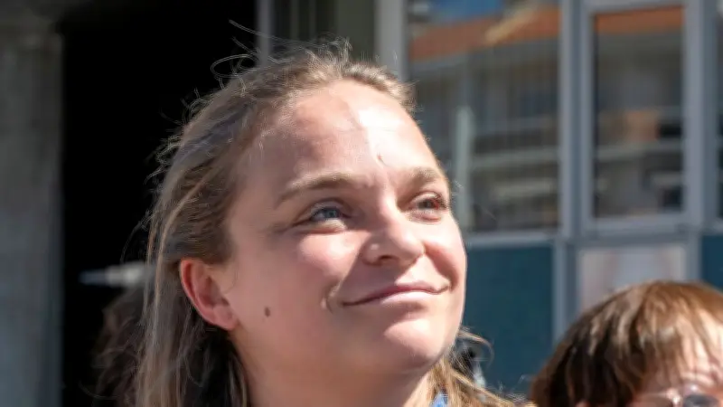 Sonia Bichet, MOF poissonnière : de la fac de droit à l'excellence artisanale