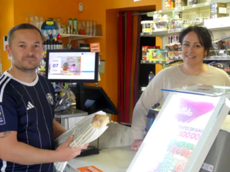 Sophie Desperben, de secrétaire à commerçante : la renaissance d'une épicerie à Saugon