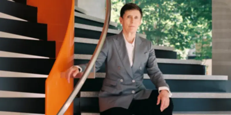 Sophie Hicks, l'architecte britannique qui révolutionne la mode