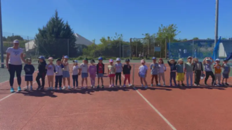 Sortie printanière et tennis pour les écoliers de La Rouvière