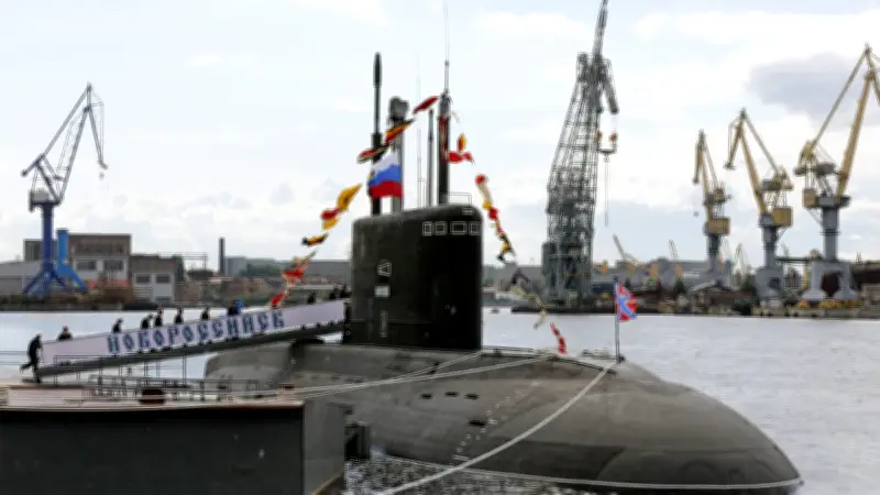 Sous-marin russe au large de la France : la flotte dément tout dysfonctionnement