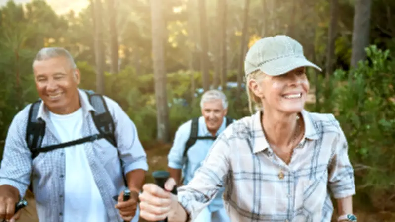 Sport Santé Seniors : une randonnée conviviale pour redécouvrir les bienfaits de la nature