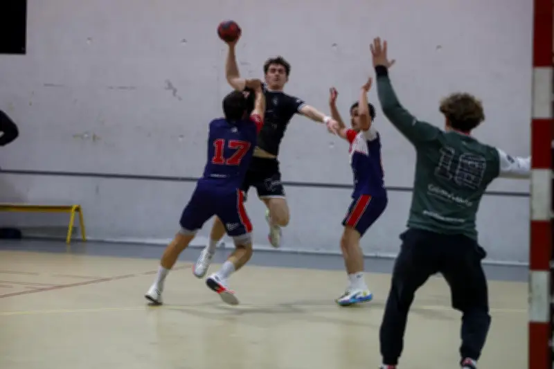 Stade Hendayais vs AS Union : Un choc crucial pour le maintien en championnat