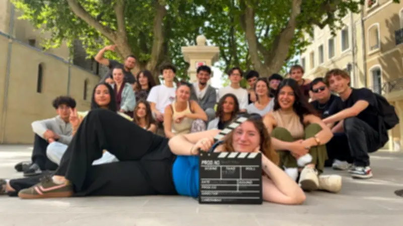 Stage Clip Lab : 11 jeunes créent un clip vidéo avec un smartphone à Lunel