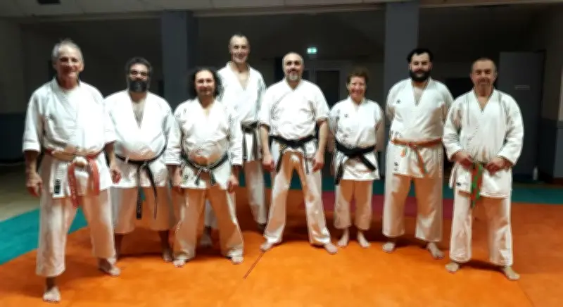 Stage de karaté de haut niveau au Shotokan Karaté Club de Baron