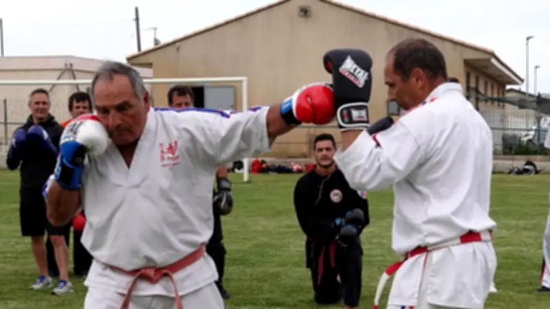Stage de karaté full-contact à Sauvian avec Dominique Valéra et Christophe De Ruggiero