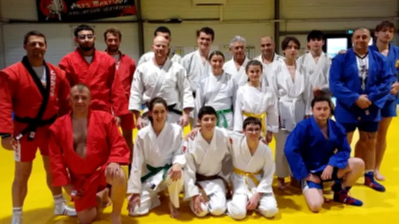 Stage de sambo à Montady : des judokas perfectionnent leur art martial