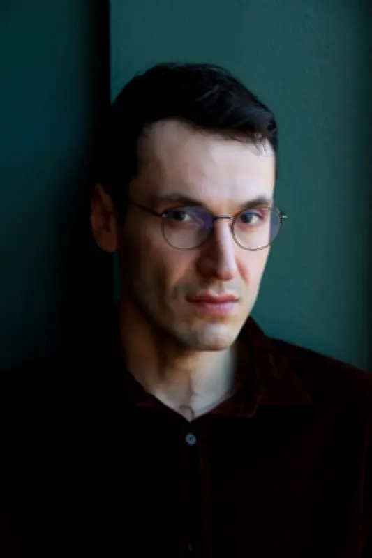 Statovci explore le Kosovo rural dans 'L'Heure de la vache'