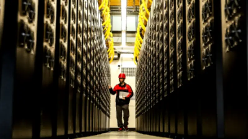 Stockage des données : la France peut-elle échapper à la domination d'Amazon, Google et Microsoft ?