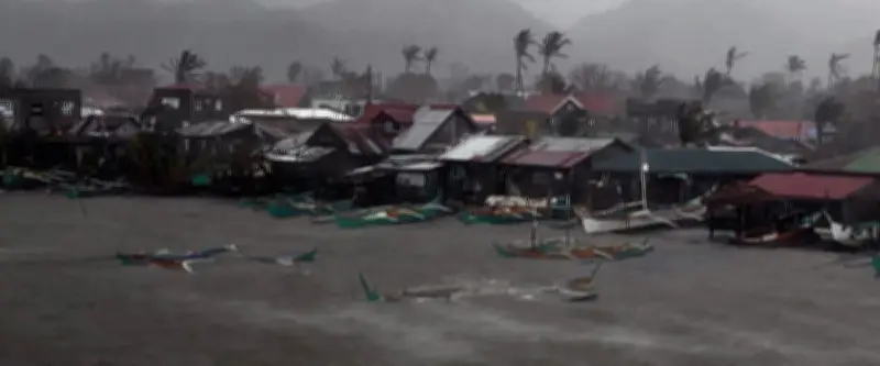 Super typhon Ragasa: vents à 230 km/h, évacuations massives aux Philippines