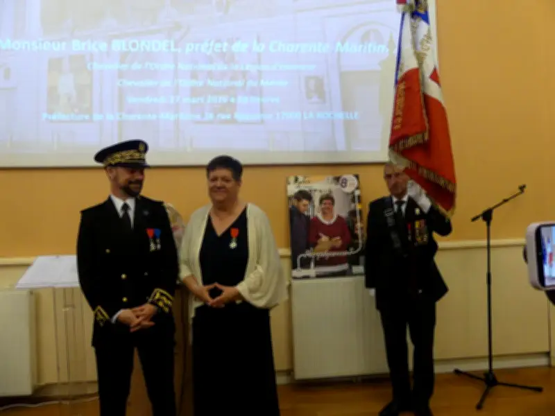 Sylvie Martin reçoit la Légion d'honneur pour son engagement en faveur de l'artisanat