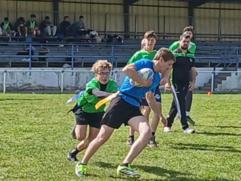 Tag Rugby à La Réole : 200 apprentis girondins célèbrent cohésion et mixité