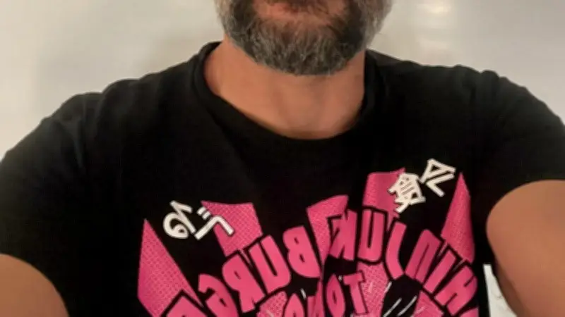 Teddy Ted Frac expose au domaine La Yole : une plongée dans l'art du pochoir