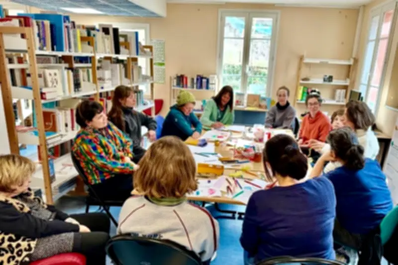 Tende : un festival itinérant pour repenser la parentalité et prévenir les violences éducatives