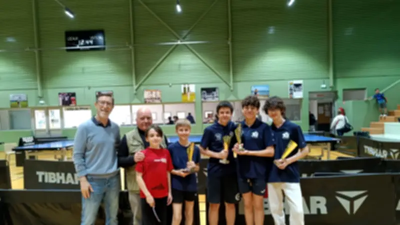 Tennis de table : les jeunes de Sauvian triomphent au tournoi de Mèze
