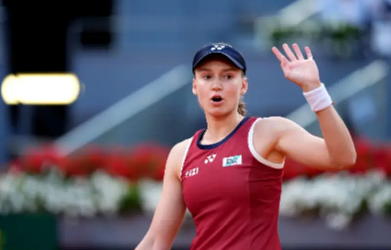 Tennis : l'arbitrage électronique fait débat après le match de Rybakina à Madrid