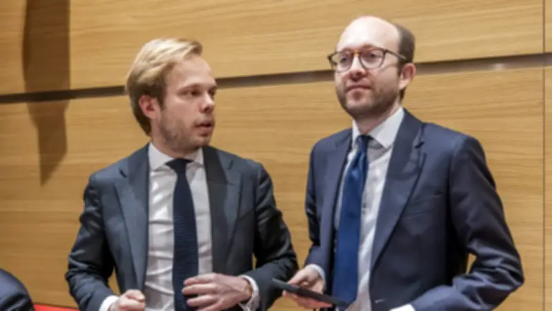 Tensions explosives entre le président et le rapporteur de la commission audiovisuelle