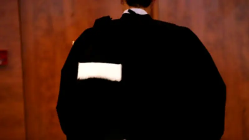 Tensions à Nîmes lors de la remise d'un homme aux autorités allemandes