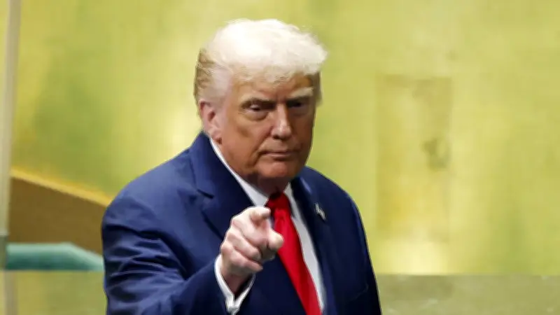 Tentative d'assassinat contre Trump : Ryan Routh reconnu coupable, tente de se poignarder