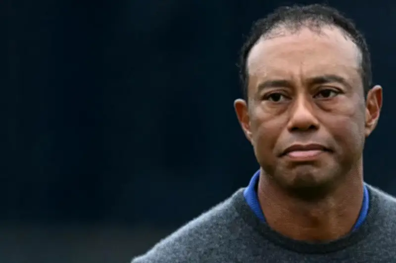 Tiger Woods se retire pour suivre un traitement après son accident en Floride