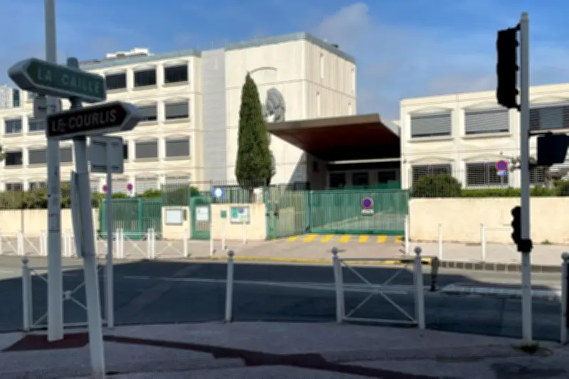 Toulon : un collégien de 13 ans interpellé avec un pistolet chargé volé à son père