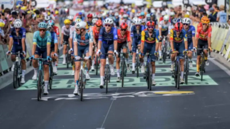 Tour de France 2025 : Montpellier déploie son Fan Park géant avant l'étape du Mont-Ventoux