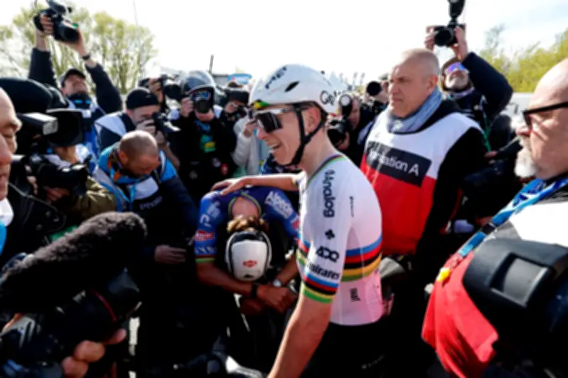 Tour des Flandres : Pogacar affamé, Vollering victorieuse enfin
