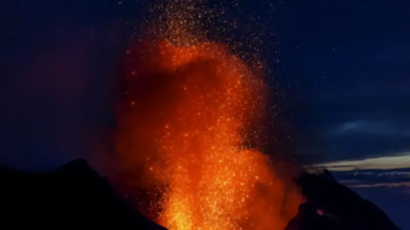Touriste américain chute d'une falaise en voulant voir l'éruption du Kīlauea