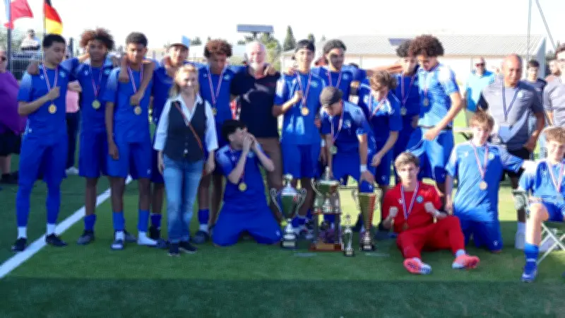 Tournoi U17 à Bouillargues : les nouveaux terrains de l'Agora inaugurés en grande pompe