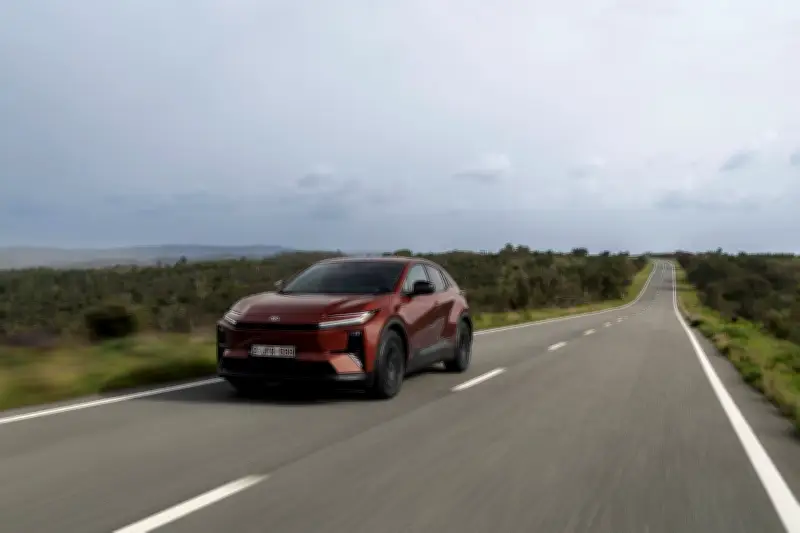 Toyota C-HR+ électrique : un SUV compact taillé pour rivaliser avec les français