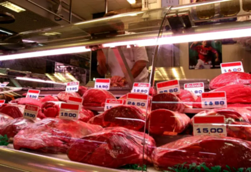 Travail le 1er mai : 74% des Français favorables sous conditions, l'intersyndicale s'oppose