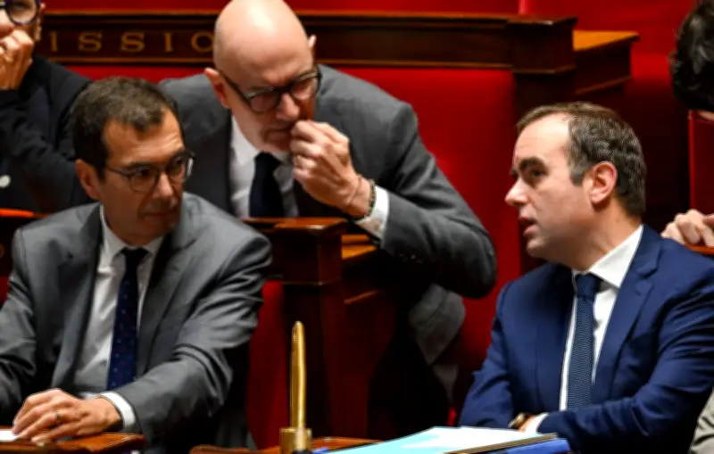 Travail le 1er mai : Matignon promet pas de passage en force, réunion syndicale lundi